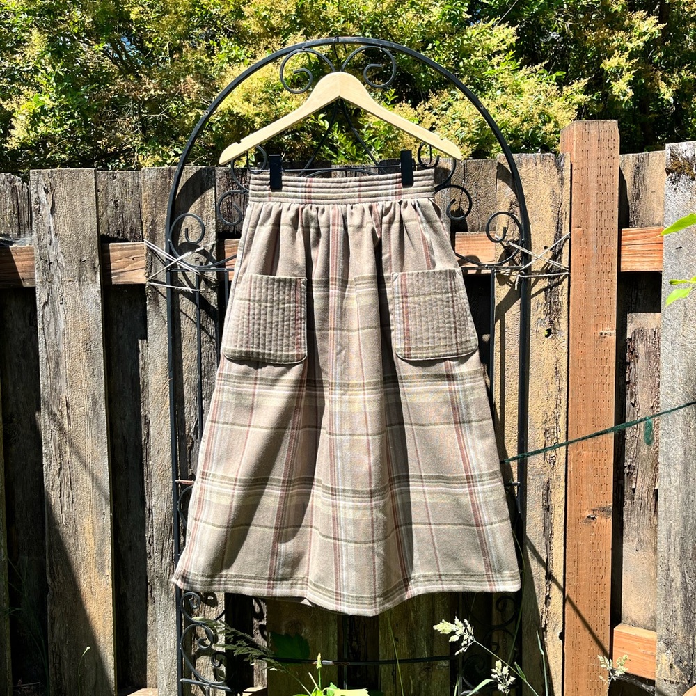 The Regular - Maker Blanket Skirt in ‘Almost Moss Green’. Size XS/S.